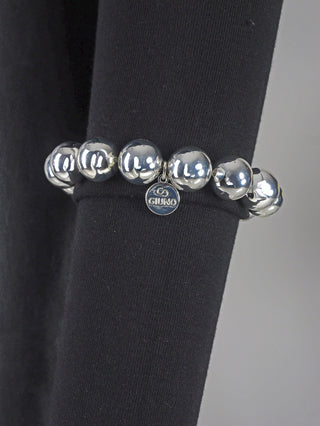 OFF#DLY Kugelarmband 13mm silber, ein glänzendes Armband aus hochglanzbeschichtetem Aluminium, Größe One Size, mit einem Gewicht von 39,7 g, präsentiert sich elegant und modern.
