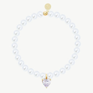 OFF#DLY Perle/Herz Armband white/clear: Einreihige Perlenkette mit einem goldgefassten herzförmigen Zirkonanhänger. Eine kleine goldene Marke ziert den Verschluss. Hochwertig, vergoldet, einstellbare Größe.