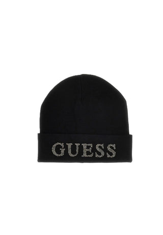 Guess Beanie BLA, eine schwarze Strickmütze mit umgeschlagenem Rand, verziert mit GUESS-Schriftzug aus funkelnden Strasssteinen auf dem Umschlag. Material: 100 % Polyester.