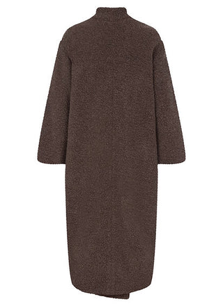 Gitta Banko MEI Mantel Marone: Oversize, knielanger Mantel aus weichem Teddy-Fleece mit geradem Schnitt und rundem Mock-Kragen, ideal für einen gemütlichen und eleganten Look.