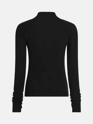 Penn&Ink Longsleeve black, zeigt einen schmalen schwarzen Langarmtop mit Stehkragen und leicht gerafften Ärmeln, von hinten betrachtet. Ideal zum Layern, aus weichem, elastischem Material.