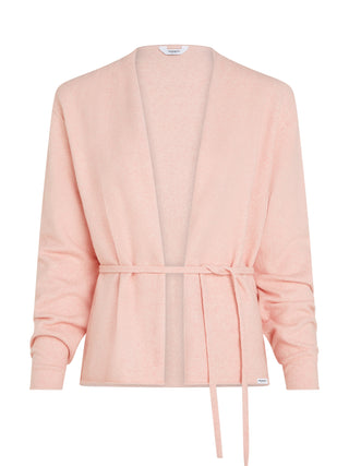 Penn&Ink Cardigan meringue: Weicher, hellrosa Strickcardigan mit offenem Schnitt, langen Ärmeln und schmalem Bindegürtel. Leichtes, glattes Material für einen lässigen oder femininen Look, vielseitig kombinierbar.