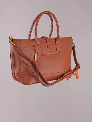 Enrico Coveri Tote Bag cognac mit zwei Henkeln und verstellbarem Schulterriemen, Fronttasche mit goldfarbenem Reißverschluss, mittelgroß, Hardware goldfarben.