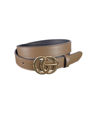 OFF#DLY Ledergürtel CG taupe zeigt einen pebbelstrukturierten Ledergürtel mit einer goldfarbenen Doppelring-Schließe GG, 28mm breit, aus Leder, perfekt für stilvolle Akzente.