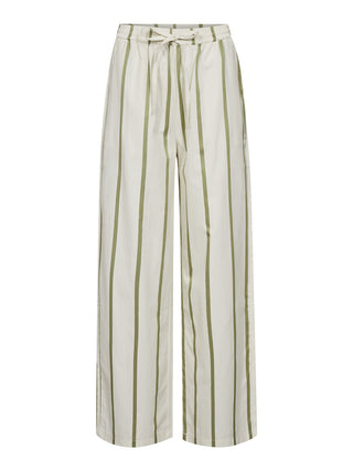 Co Couture Idie Stripe Pant offwhite/green: Weite Hose mit vertikalen olivgrünen Streifen, eleganter Schnitt, Tunnelzugbund. Ideal für stilvolle Alltagslooks oder elegante Outfits.