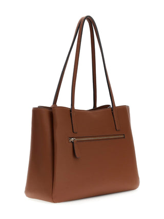 GUESS Isola Logo Shopper COG, mittelgroße, strukturierte Tote aus braunem Kunstleder mit langen Schulterriemen, vorderer Reißverschlusstasche, goldener Hardware, abnehmbarem Logo-Anhänger und personalisiertem Logo-Futter.
