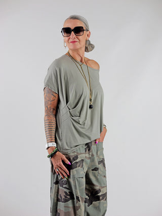 OFF#DLY Tee Nikki khaki
