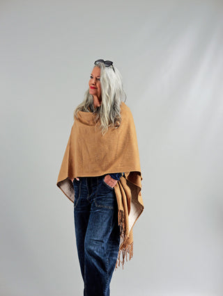 GUESS Poncho BEI