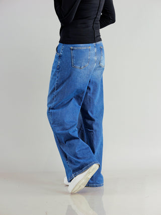 Gitta Banko ARIA Denim Gold Rush