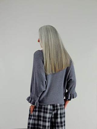 OFF#DLY Pulli Rüsche grey