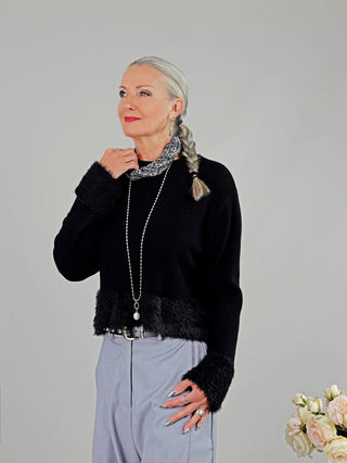 OFF#DLY Fake Fur Pulli black