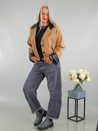 OFF#DLY Jacke Doha camel