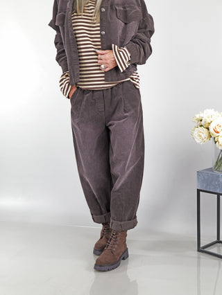 OFF#DLY Cordhose Julia braun