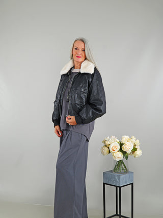 OFF#DLY Fake Leather Jacket Black Fur