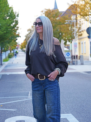 OFF#DLY Sweatshirt Long Weekend Braun-Black