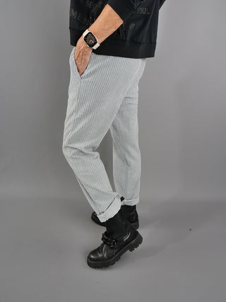 Nuomeno Velvet Trouser grey